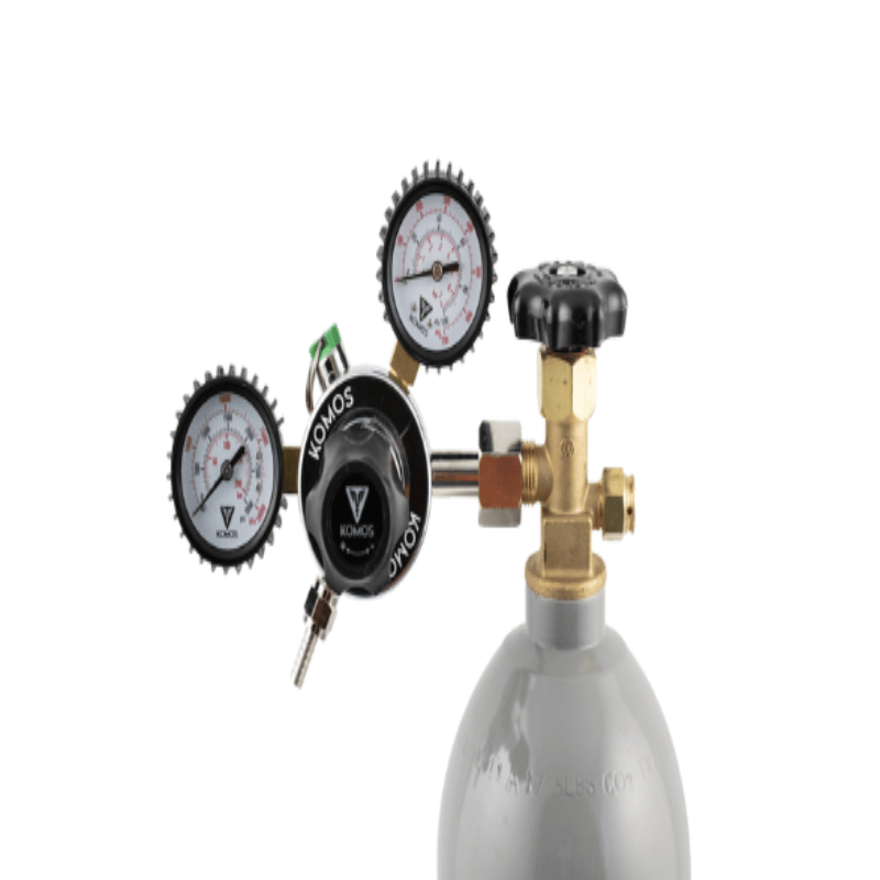 KOMOS Premium Dual Gauge CO2 Regulator - gauge attached to CO2 