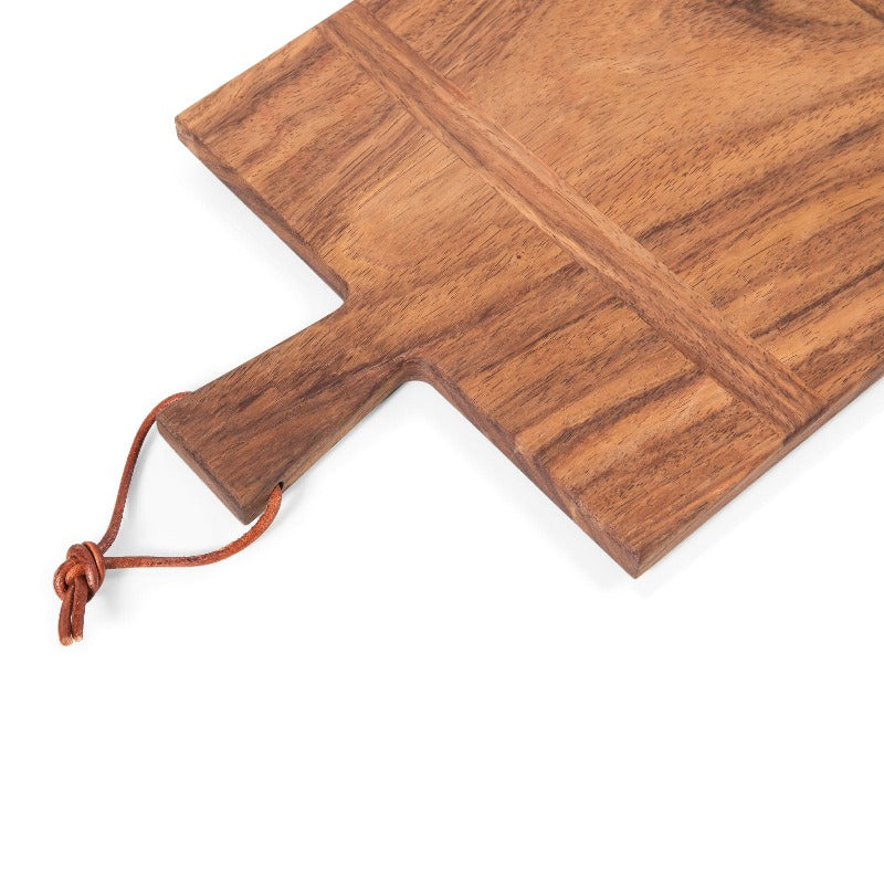 Toscana Madera Rectangular Charcuterie Board - detail of handle