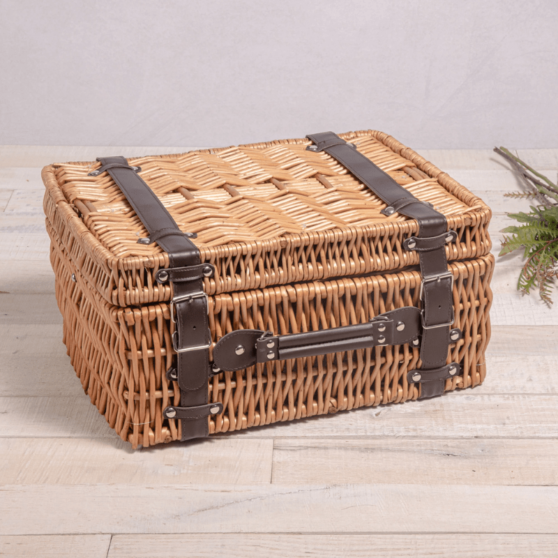 Picnic Time Champion Picnic Basket - Navy Blue - Closed view of picnic basket